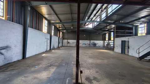 Industrial-Property-To-Let-Denver (9)